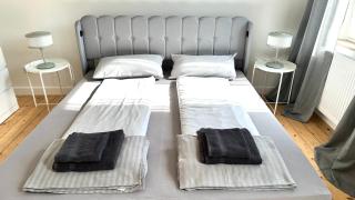 Apartment Savanna im historischen Stadtkern Linn in Krefeld, nähe Düsseldorf Messe, Airport, Parkmöglichkeiten direkt vor dem Haus - Krefeld - 3