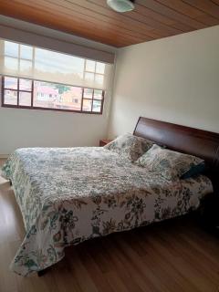 Cómodo departamento - 3