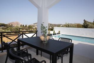 Serenity Bay - Alinda - 1
