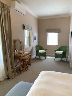 Largest one bed apartment & private pool in the Hoek - Franschhoek - 9