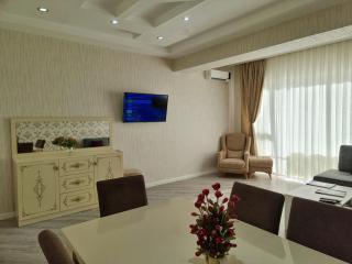 Park Azure Comfy Apartment - Bakoe - 9