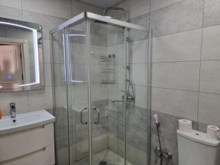 Park Azure Comfy Apartment - Bakoe - 4