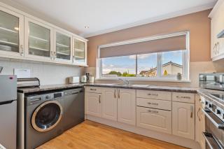 Sea Charm - Cosy Bungalow Near Beach and Village - Saundersfoot - 9