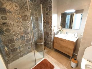 Disney T3 LUXE neuf 6P 2 ch 2 salle de bain parking privé en sous sol lit bébé C105 - Chessy - 5
