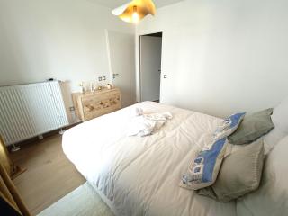 Disney T3 LUXE neuf 6P 2 ch 2 salle de bain parking privé en sous sol lit bébé C105 - Chessy - 3