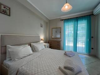 Katerina Seaview Apartment - Chrysi Ammoudia - 2