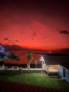 Cobblestone Surf House - 0