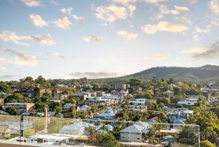 Captivating Convenience 1Bed 1Bath 1Car Views - 4