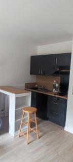 Appartement 2 pièces de plein pied au coeur du village a deux pas de la plage avec extérieur et parking prive - Saint-Georges-de-Didonne - 6