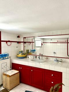 Sunny apartment portaria - 2