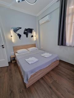 Art Deco Apartment - 4