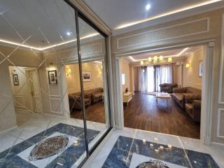 Park Azure Classic Apartment - Baku - 1