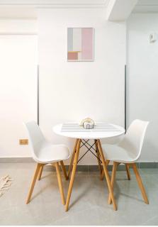 The Luxe Lavington - 5