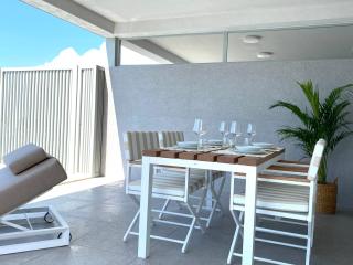 Beachfront luxury apartment - PRIVATE infinity pool, sauna & mini-gym - Povljana - 9
