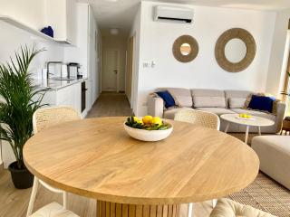 Beachfront luxury apartment - PRIVATE infinity pool, sauna & mini-gym - Povljana - 5