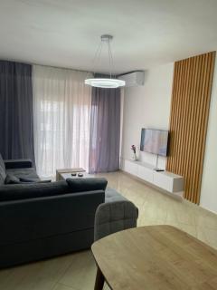 Relaxing and spacious apartment - Sarandë - 9