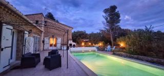 Maison provençale dans un cadre bucolique - 8
