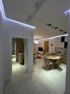 Delibal Apartment 3 - 6
