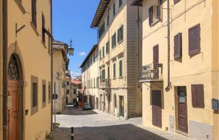 2 Bedroom Nice Apartment In Arezzo - Arezzo - 0