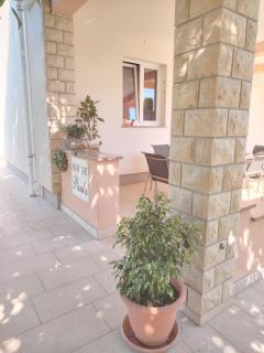 Paula Apartmani - Mundanije - 9