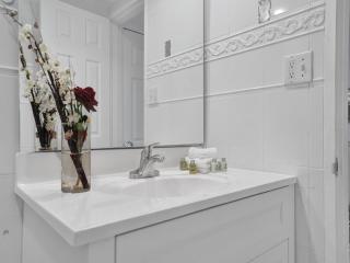 Ocean View Spacious Condo beach service 907 - Miami Beach - 7