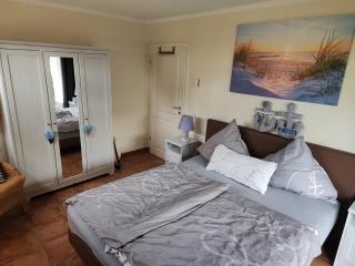 Villa Strandnah - Ferienwohnungen - Börgerende-Rethwisch - 1