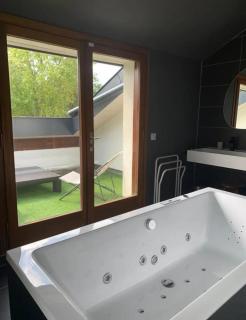 Villa piscine vue Lac 4 chambres - 3