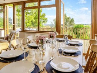 Halfstone House - Llanelli - 4