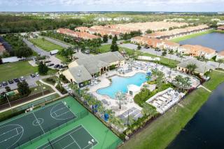 Lake view Pool home near Disney - 5BR 4BA - Kissimmee - 6