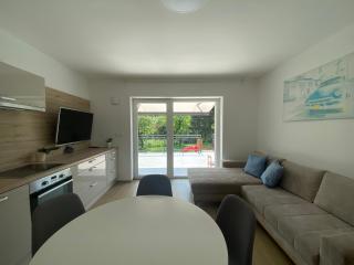 VILA ADA - 4 Cosy Apartments - 2