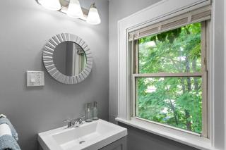 Centrally Located Stamford Gem - 2