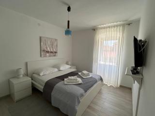 Perfectly located Cherry stone house - Split - 7