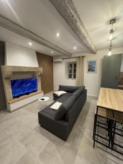 Maison Intra-Muros 2024 - Aviñón - 7
