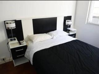 Depto. 2 ambientes, 3 personas (Tucuman y Florida) - Buenos Aires - 2