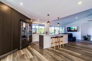 Allure home in Mudgeeraba - Gold Coast - 4