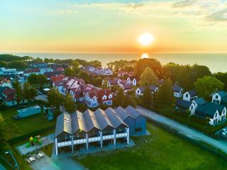 Aparthouse Cliff by Orka 150 m beach and sea - Trzęsacz - 0