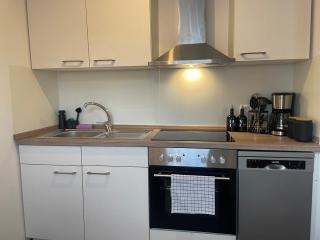LIGHTPLACE • Größere Gruppen • 4 Einzelzimmer • Boxspring • Smart TV • Biergarten • Restaurant - Braunschweig - 2