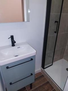 Appartement neuf, plein centre, quartier paisible - Aubagne - 6