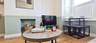 Westcliff-On-Sea Modern 2 Bedroom Apartment - FREE Parking - Southend-on-Sea - 7