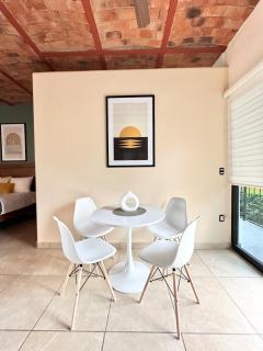 Serene Oasis Studio - Outdoor Salt Water Pool - 5