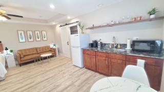 Paradise Park Newly built studio with king bed - Keaau - 8