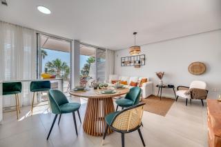 Edge Luxury Beachfront 2BR with 3 Pools, wellness, gym - Estepona - 4