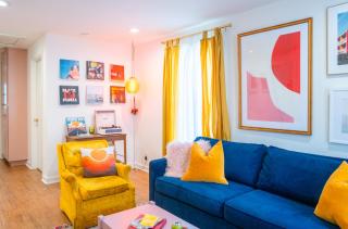 Stylish, Artsy Bungalow Central Eastside - Austin - 0