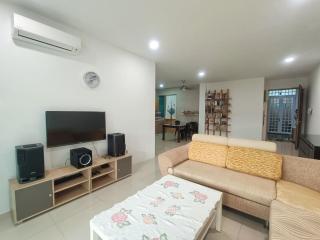 Homelite Resort - Miri - 1