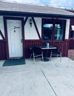 Sunset Motel - Radium Hot Springs - 5