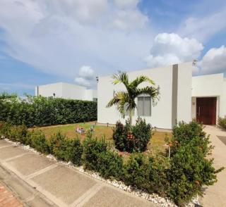 Casa quinta el tesoro con piscina y jacuzzi privado, aires acondicionados - Carmen de Apicalá - 1