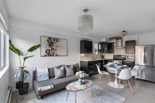 Newly Furnished Central Gem Near Transit - 9