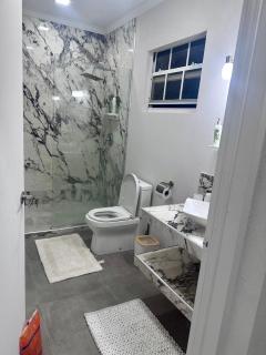 Em & Emm Vacation Apt - 3