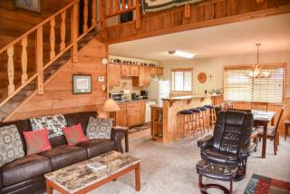 Our Red River Cabin With High Speed Wifi - 7