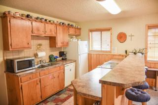 Our Red River Cabin With High Speed Wifi - Red River - 4